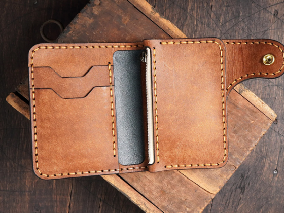 free leather vertical snap wallet pattern PDF finished wallet