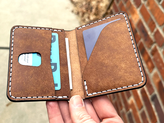 leather front pocket card wallet made from a free pdf